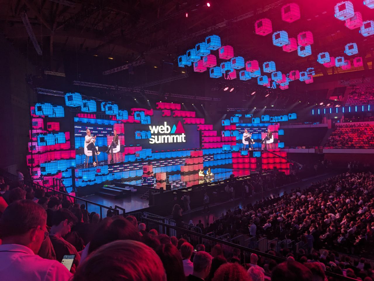 Navigating AI Trends: Insights from Web Summit 2023 with Unbody